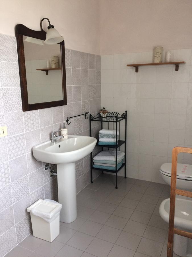 Agriturismo Il Pettirosso Guest House Forlì Eksteriør bilde